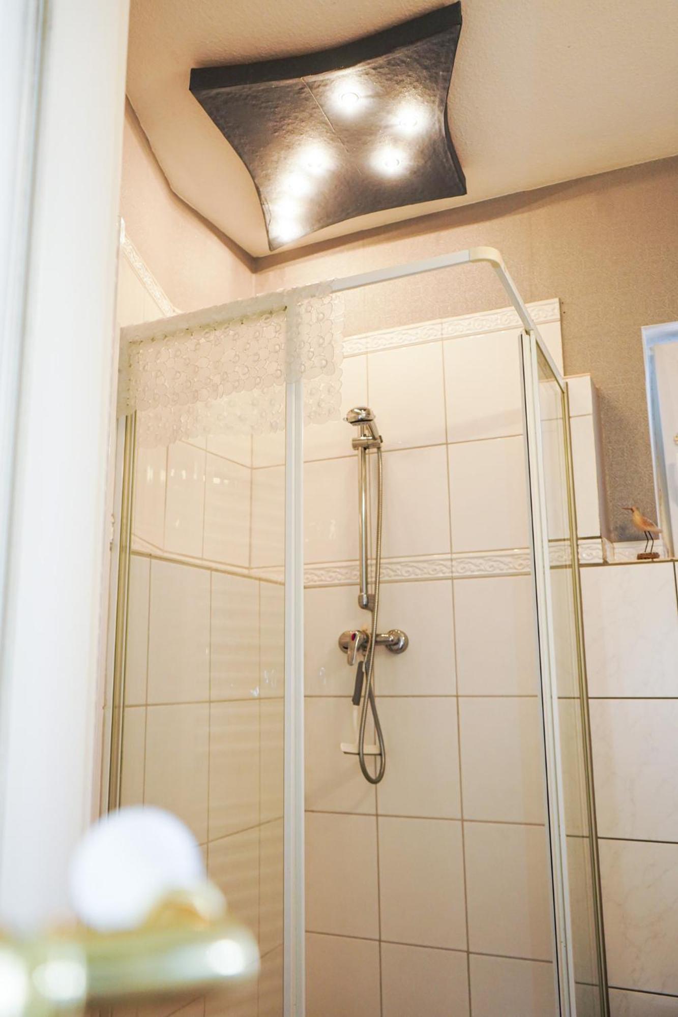 ברמן Gemuetliches Haus Mit Grossem Traumhaften Garten מראה חיצוני תמונה